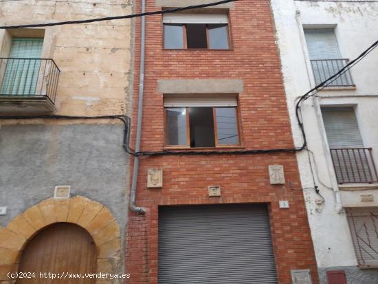  OPORTUNIDAD CASA DE PUEBLO EN ZONA CENTRICA DE LA PALMA D´EBRE - TARRAGONA 