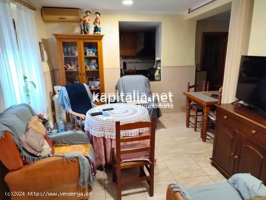 CASA REFORMADA A LA VENTA  EN ONTINYENT, ZONA LA CANTERERIA. - VALENCIA