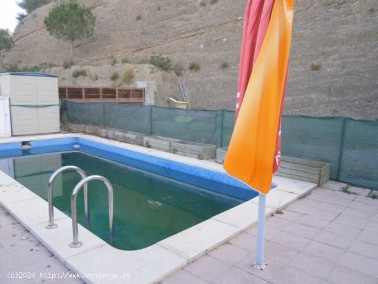 TERRENO EN CAN VILLABA DE ABRERA CON PISCINA Y BARBACOA, A 25 MINUTOS DE BARCELONA - BARCELONA