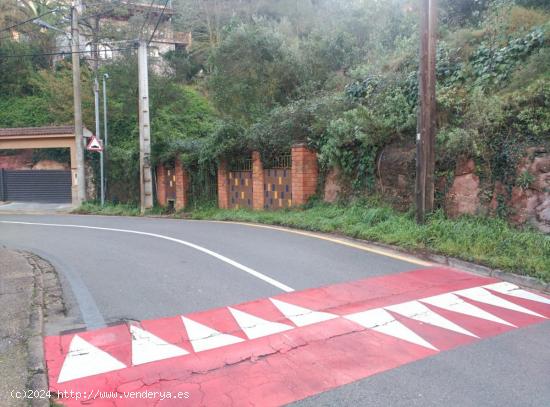 Terreno urbano en Cervello, con vistas, cerca del enlace a  N340. - BARCELONA