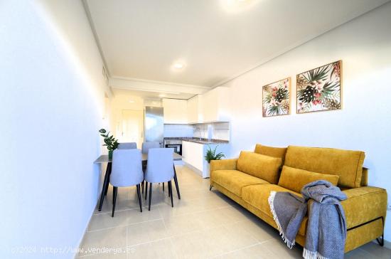 SE VENDE DUPLEX CON 4 DORMITORIOS EN ZONA MONTIBOLI, VILLAJOYOSA! SEVENDGROUP.COM! - ALICANTE