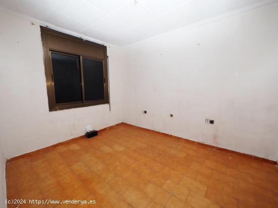 SE VENDE CASA EN RUBÍ, ZONA NORD - BARCELONA