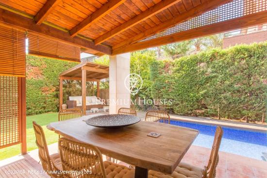 Moderna casa independiente en venta en Argentona - BARCELONA