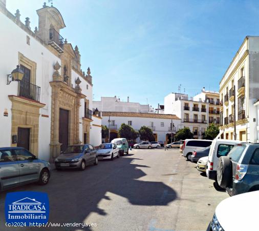  BARRIO SAN PEDRO, CASA DE UNA PLANTA CON AZOTEA PRIVADA - CADIZ 