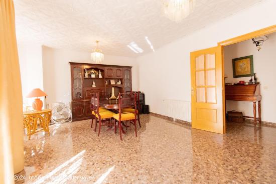 CASA A LA VENTA EN ALBALAT DELS SORELLS!!! - VALENCIA