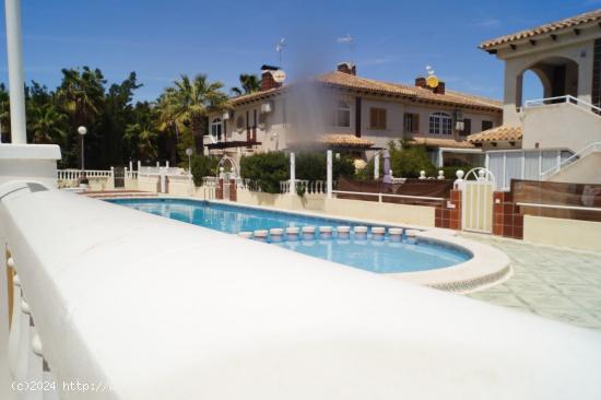  BUNGALOW PLANTA ALTA EN RESIDENCIAL LAS BARCAS, PUNTA PRIMA - ALICANTE 