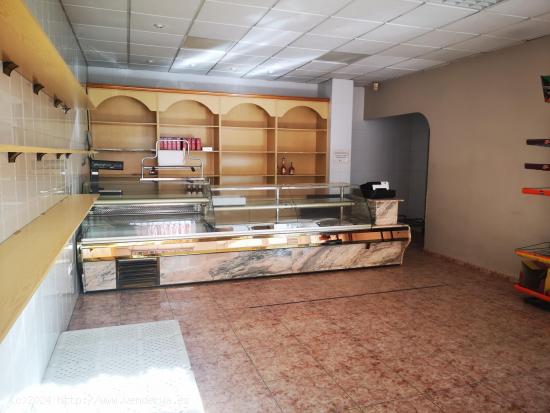 Se alquila o vende magnifico local comercial en Puente Tocinos. - MURCIA