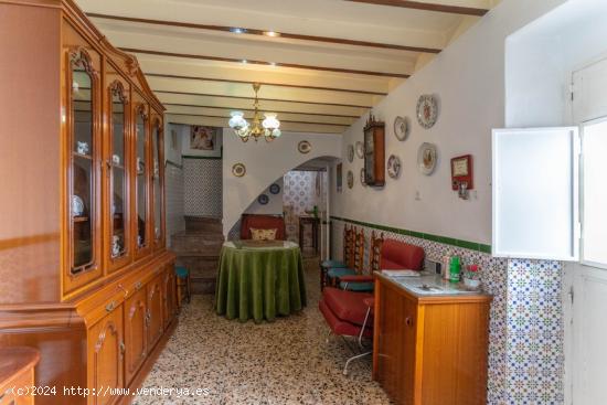  Casa en casco histórico cerca del centro - MALAGA 