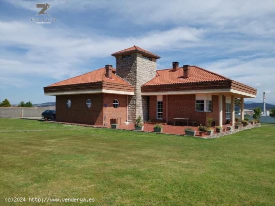 EL PRIVILEGIO DE VIVIR CERCA DE SUANCES Y SUS PLAYAS.- - CANTABRIA