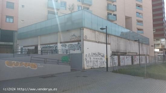 Oportunidad LOCAL COMERCIAL en SAN LAZARO - GRANADA