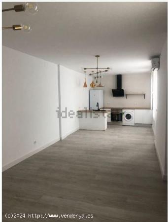 ALQUILER DE EXCELENTE VIVIENDA REFORMADA ZONA ENSANCHE - ALICANTE