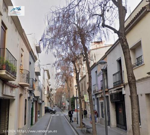 Venta Casa + Local Comercial en Sabadell - Barcelona - BARCELONA