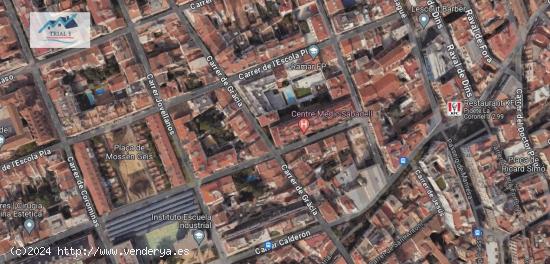 Venta Casa + Local Comercial en Sabadell - Barcelona - BARCELONA