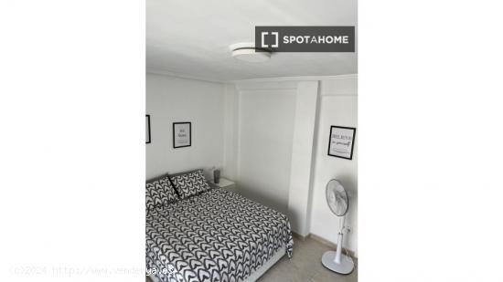 Habitación en piso compartido en valència - VALENCIA