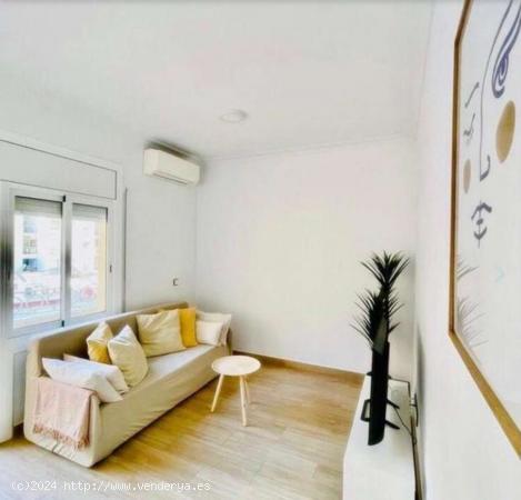  Apartamento entero de 2 dormitorios en Barcelona. - BARCELONA 