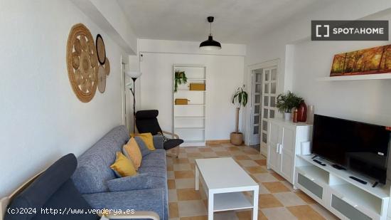 Apartamento completo de 3 dormitorios en Málaga - MALAGA