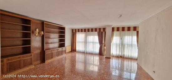  Excelente vivienda en pleno centro de la ciudad - CASTELLON 