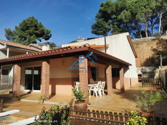 Casa Independiente en Venta - BARCELONA