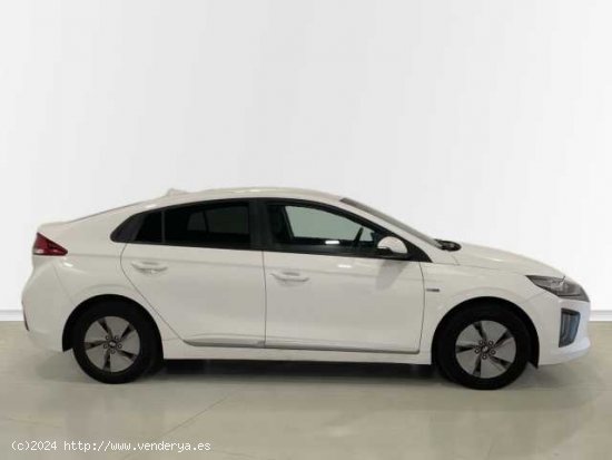 Hyundai Ioniq HEV ( 1.6 GDI Klass )  - Lliçà De Vall