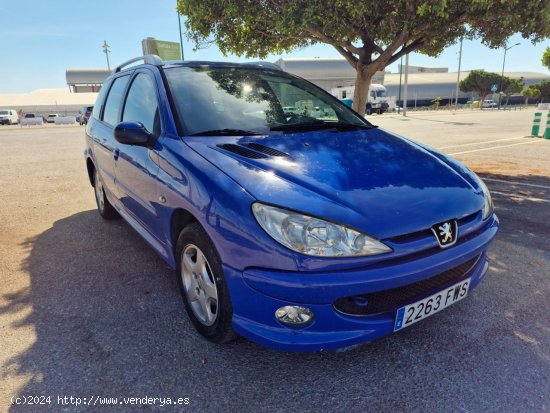 Peugeot 206 SW XS 14 HDI CERTIFICADO DE KILOMETROS Y CARROCERIA - Málaga