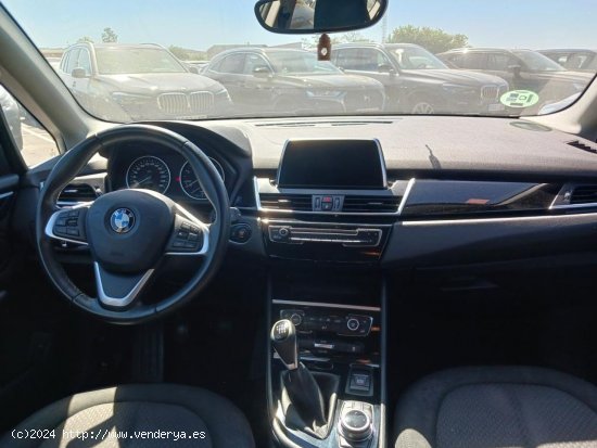 BMW Serie 2 Active Tourer monovolumen compacto 216d - Sevilla