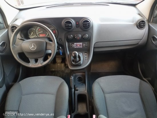 Mercedes Citan 111 CDI Mixto Extralargo BE de 2017 con 189.300 Km por 11.600 EUR. en Sevilla