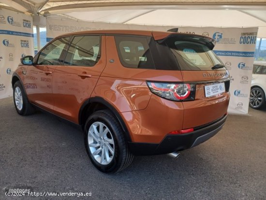 Land Rover Discovery Sport DISCOVERY SPORT SE  4X4 AUT. 5P de 2018 con 80.286 Km por 25.900 EUR. en 