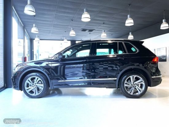 Volkswagen Tiguan 1.4 TSI eHybrid DSG R-Line de 2024 con 20 Km por 53.490 EUR. en Barcelona