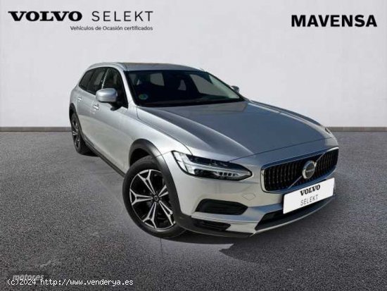 Volvo V 90 V90 Cross Country Pro, B4 AWD mild hybrid (diesel) de 2021 con 76.897 Km por 45.500 EUR. 