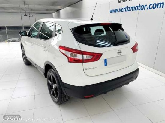 Nissan Qashqai 1.6dCi Visia 4x4-i Visia de 2016 con 107.000 Km por 17.500 EUR. en Guipuzcoa