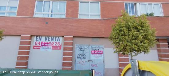  Local comercial en calle Jilguero - VALLADOLID 