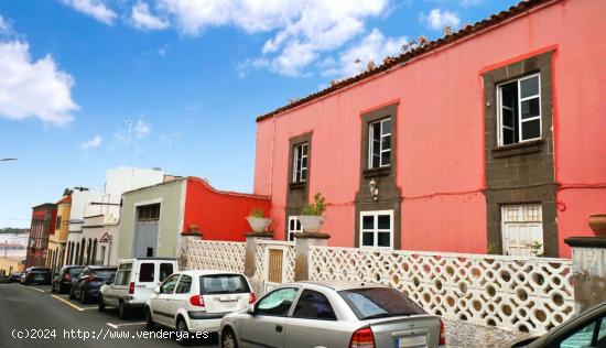  Vivienda tradicional canaria con suelo urbano en Arucas - LAS PALMAS 