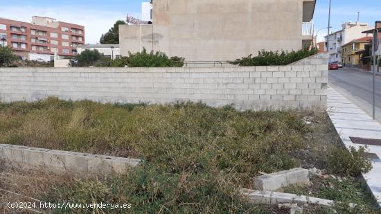 SOLAR URBANO EN OLULA DEL RÍO ( ALMERÍA ). - ALMERIA