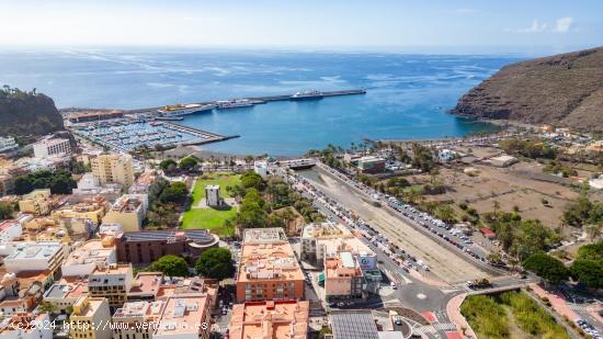 Casa Canaria en casco histórico de San Sebastián de La Gomera. - SANTA CRUZ DE TENERIFE