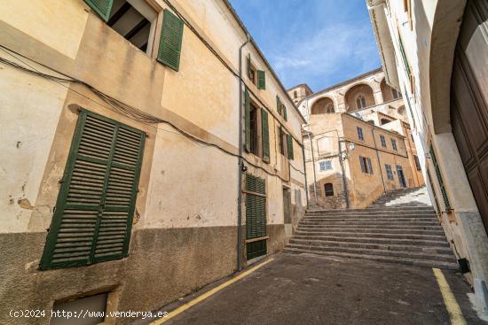 CASA SEMIREFORMADA EN ARTÀ - BALEARES