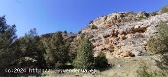 VENTA.-.CASA DE PUEBLO.-.CONSUEGRA - SEGOVIA