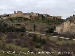 VENTA.-.CASA DE PUEBLO.-.CONSUEGRA - SEGOVIA