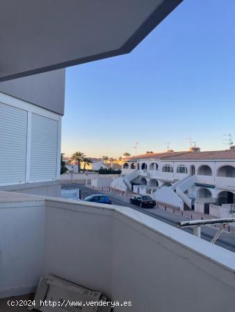  ESTUPENDO APARTAMENTO EN CALLE ISLA MENORCA - ALICANTE 