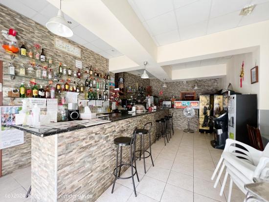 Se vende local con vivenda en zona Foners - BALEARES