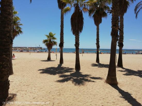 Chalet con vistas al mar a dos minutos de la playa - TARRAGONA