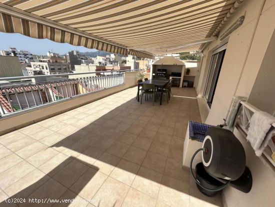 ATICO EN VENTA EN LA ZONA CENTRO CON GRAN TERRAZA - TARRAGONA