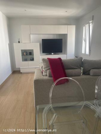 Apartamento reformado - CACERES