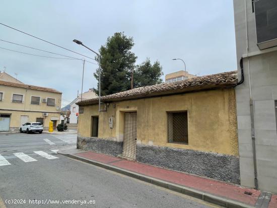 SE VENDE CASA DE PUEBLO EN SANTOMERA - MURCIA