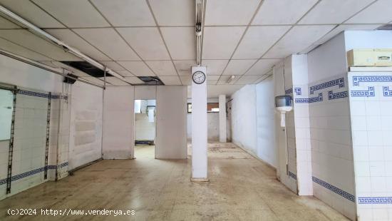 LOCAL COMERCIAL EN ZONA FIRA - TARRAGONA