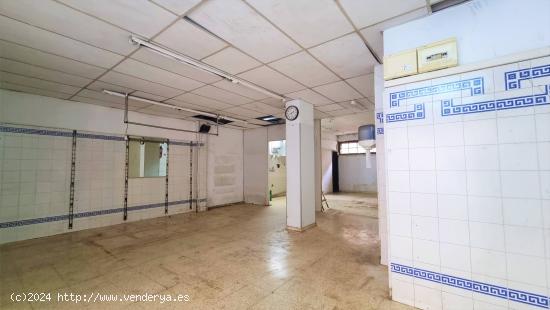 LOCAL COMERCIAL EN ZONA FIRA - TARRAGONA