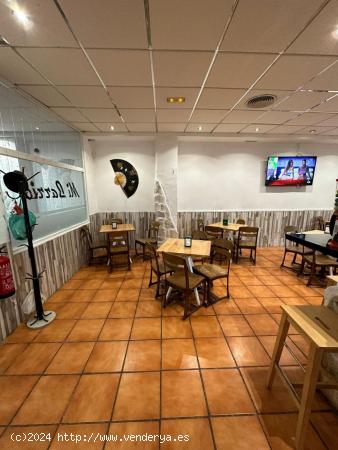 TRASPASO DE LOCAL COMERCIAL ZONA LA FLORIDA CON TERRAZA EN PLAZA licencia BAR CAFETERIA - ALICANTE