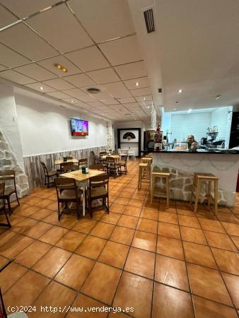 TRASPASO DE LOCAL COMERCIAL ZONA LA FLORIDA CON TERRAZA EN PLAZA licencia BAR CAFETERIA - ALICANTE