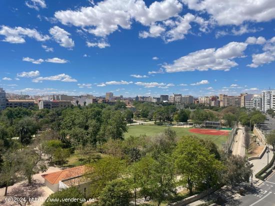 Se Alquila en Valencia - VALENCIA