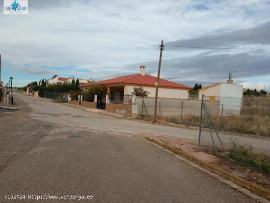 Inmohouse vende bonito chalet en Pozo Lorente - ALBACETE