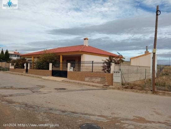 Inmohouse vende bonito chalet en Pozo Lorente - ALBACETE